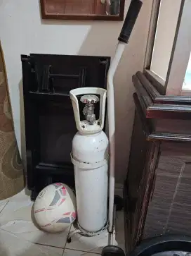 Tabung Gas Oksigen Ukuran Kecil + Braket Dorongan