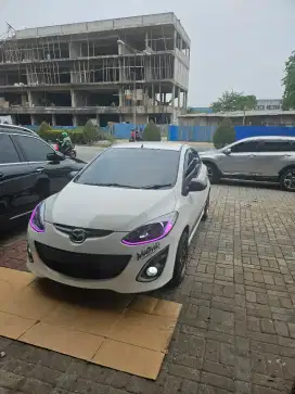 Take Over Kredit Mobil Mazda 2 - 15 V A/T 2013