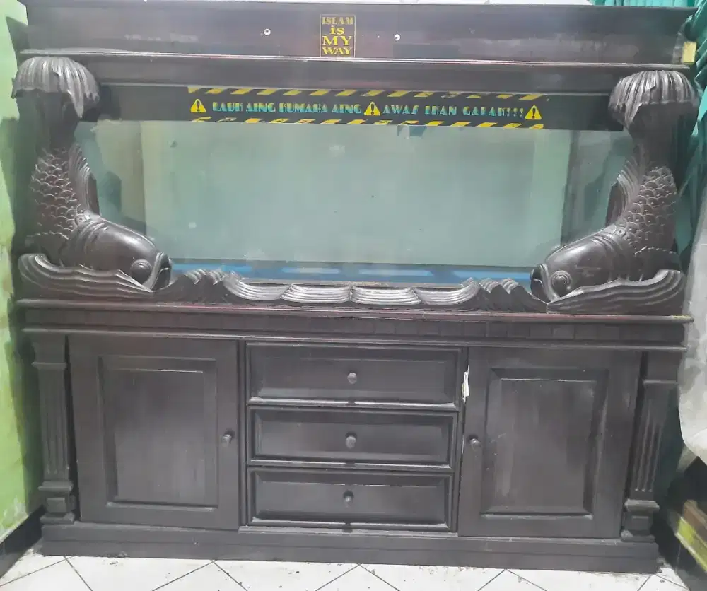 Di Jual Aquarium Kayu antik