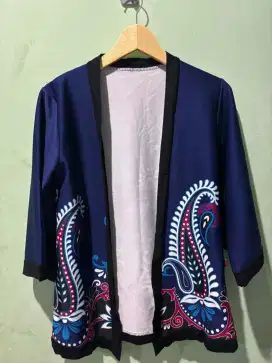 Preloved outer wanita