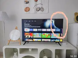 Hisense 40” Smart TV Minus
