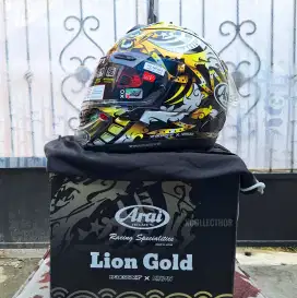 Helm Arai rx7x Lion Gold original paint mulus no minus lengkap