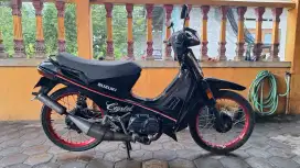 Suzuki Crystal 93