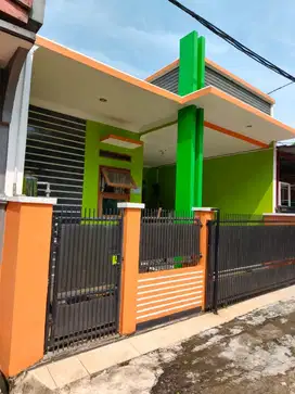 Dijual rumah Di Perumahan Puri Nusaphala harga nego