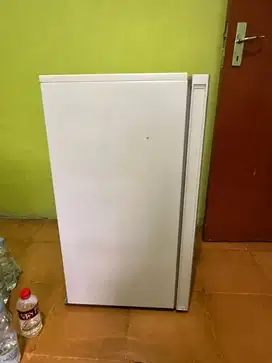 mini showcase Gea