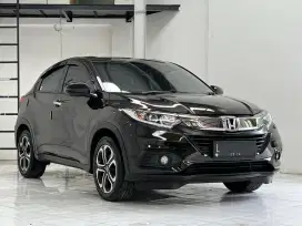 HONDA HRV E CVT 2019 DOM FACELIFT