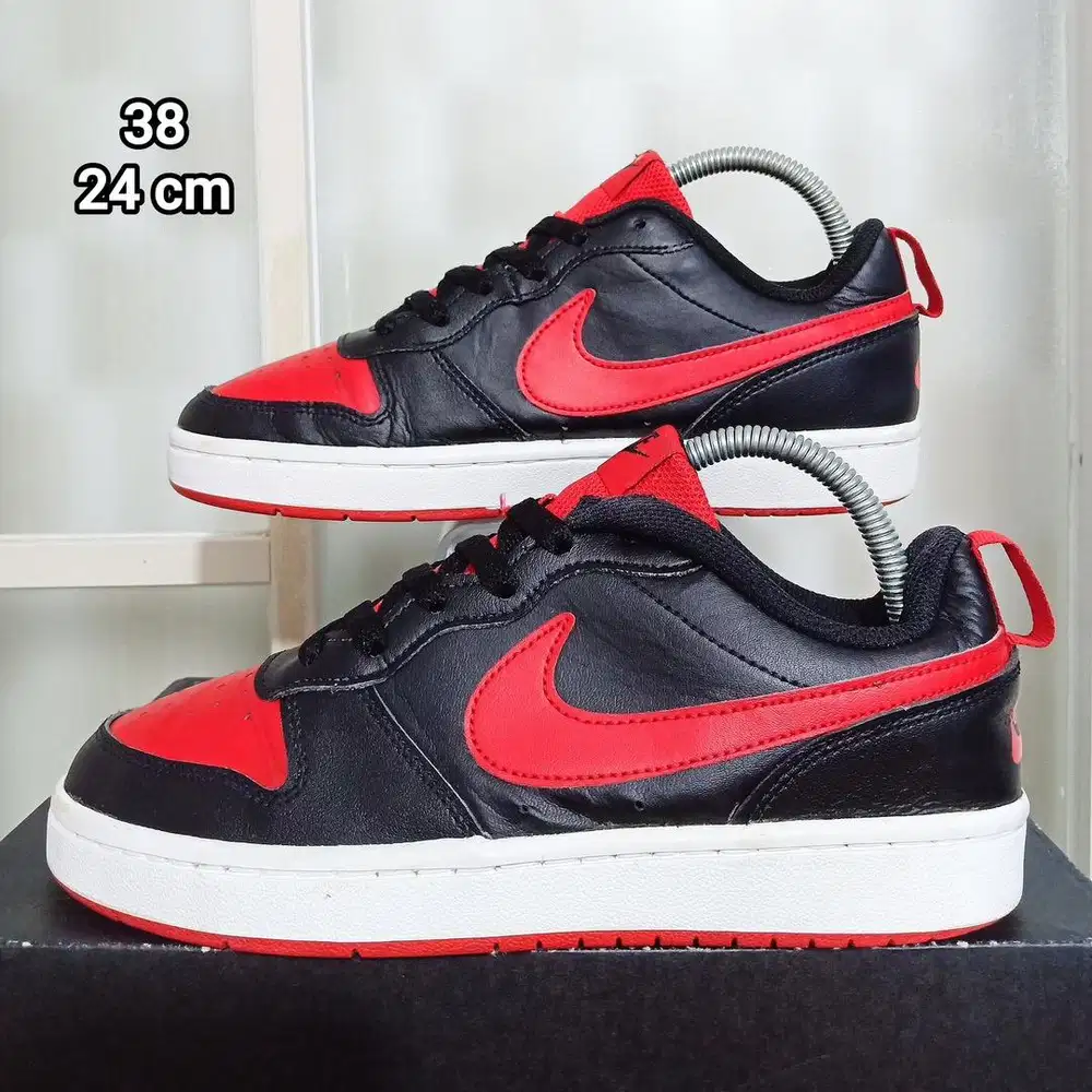 Nike Court Borough Low