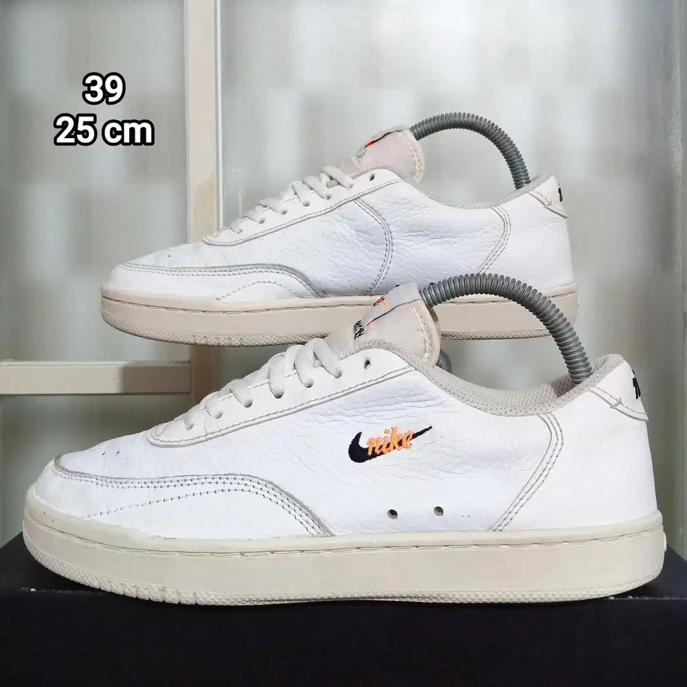 Nike Court Vintage Kulit