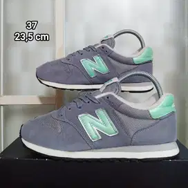 New Balance 500