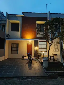 Rumah dijual cluster Madrid palem semi karawaci