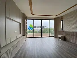 Rumah Mewah Bsd Navapark Dijual, View Danau, Cluster Lyndon
