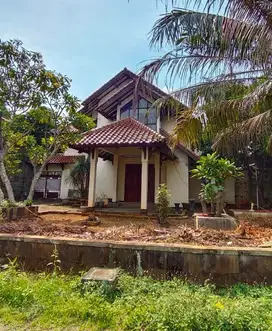 Dijual Rumah luas tanah 1290m di pondok ranji ciputat timur