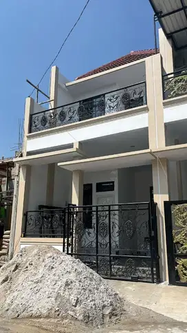 Dijual Rumah Baru di Bulevard Hijau  Harapan Indah Bekasi 