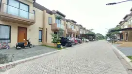 Dapatkan Rumah 2 Lantai dengan Desain Kustom dan Fasilitas Lengkap