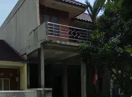 Rumah 2 Lantai 15 Menit ke Gerbang Tol Sentul Barat Siap Huni J-18207