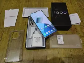 Iqoo Z9 5g 12/256GB fullset like new garansi panjang