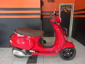 Vespa LX 150 taun 2012