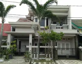 RUMAH 2  LANTAI BANGUNAN KOKOH. BUDURAN SIDOARJO.