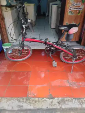 Jual sepedah lipat Evergreen pelek  20 in kondisi mulus