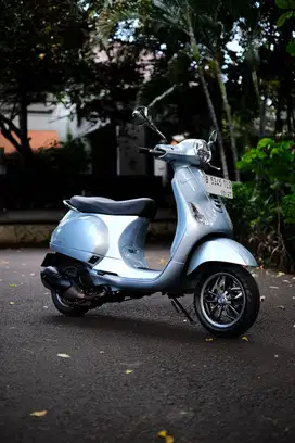 PIAGGIO VESPA MATIC LX 125 IGET FACELFT 2022 BISA KREDIT