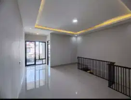 Rumah siap huni, 4 kamar, AP Pettarani