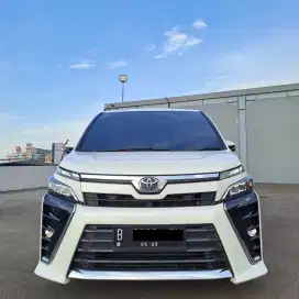 TOYOTA VOXY 2020 / VOXY 2020