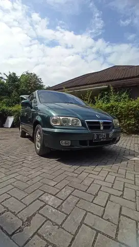 Hyundai Trajet 2002 Bensin