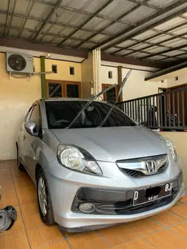 Honda Brio CBU 2013 Silver AT
