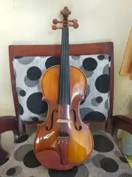 Biola Shifen 401, 4/4. Dengan Box, Bow, Rosin.