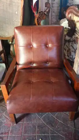 Jasa service sofa