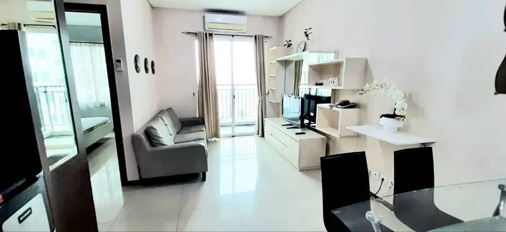Sewa 2 Bedroom Apartemen Thamrin Residence Furnish