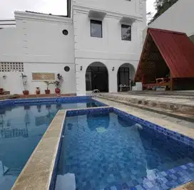 Hotel Bagus Cantik Strategis di Dago Bandung