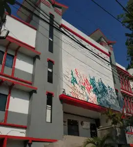 Ruko / bangunan gedung di Ngagel hadap jalan