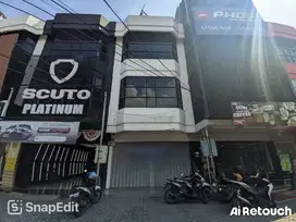 Disewakan Ruko Raya Wiyung depan perumahan TPI strategis