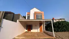 Dijual Rumah 2 Lantai Dalam Cluster 600 Jutaan Di Jatiasih