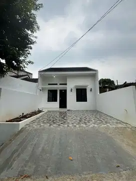 Hunian siap huni 1 lantai minimalis lokasi dalam komplek besar