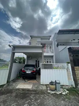 Rumah murah Banjararum Singosari Malang Dijual cpt B.U Poll SHM 2 Lt