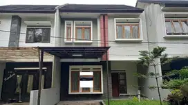 Rumah minimalis one gate entry di gegerkalong setiabudi bandung utara