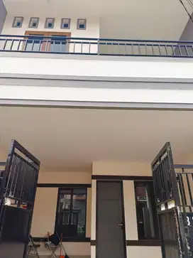 Rumah Cluster Catalina Gading Serpong Fresh baru Renovasi