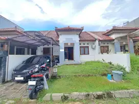 Rumah Asri 15 Menit ke Stasiun MRT Lebak Bulus SHM Harga Nego J-21782