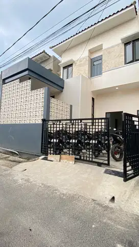 Rumah Baru di Kalijati Antapani Kota Bandung dkt Kiaracondong Cicadas