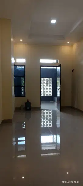 DI jual rumah di perumahan bukit waringin