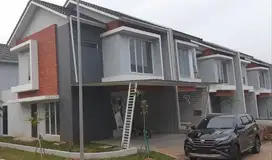 Rumah Siap Huni di Perumahan U House Ciputat