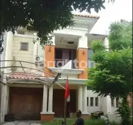 MURAH JEMURSARI REGENCY dkt prapen tenggilis margorejo a yani