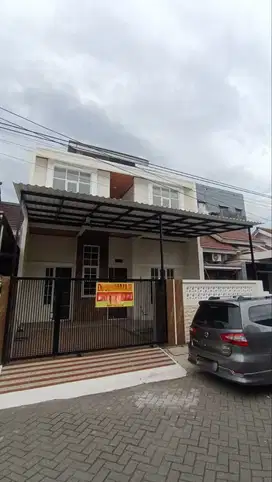 Jambangan Surabaya | Rumah Baru 104m Ketintang Regency Gayungan Karah
