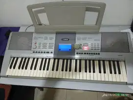 Yamaha PSR 295 + adaptor biasa