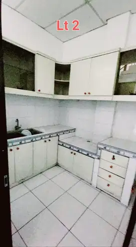 Ruko dijual lokasi di mainroad komplek perumahan Mekarwangi 