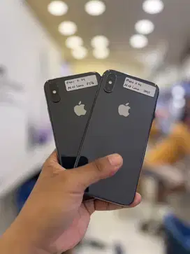 Iphone X 64 All Operator Permanen.. Fullset, Sangat Mulus..
