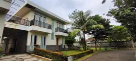 Jual Rumah Hook 2lantai Dekat Al Azhar di Anthea BSD Tangerang