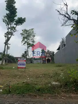 Dijual Tanah di Graha Golf, Araya Malang